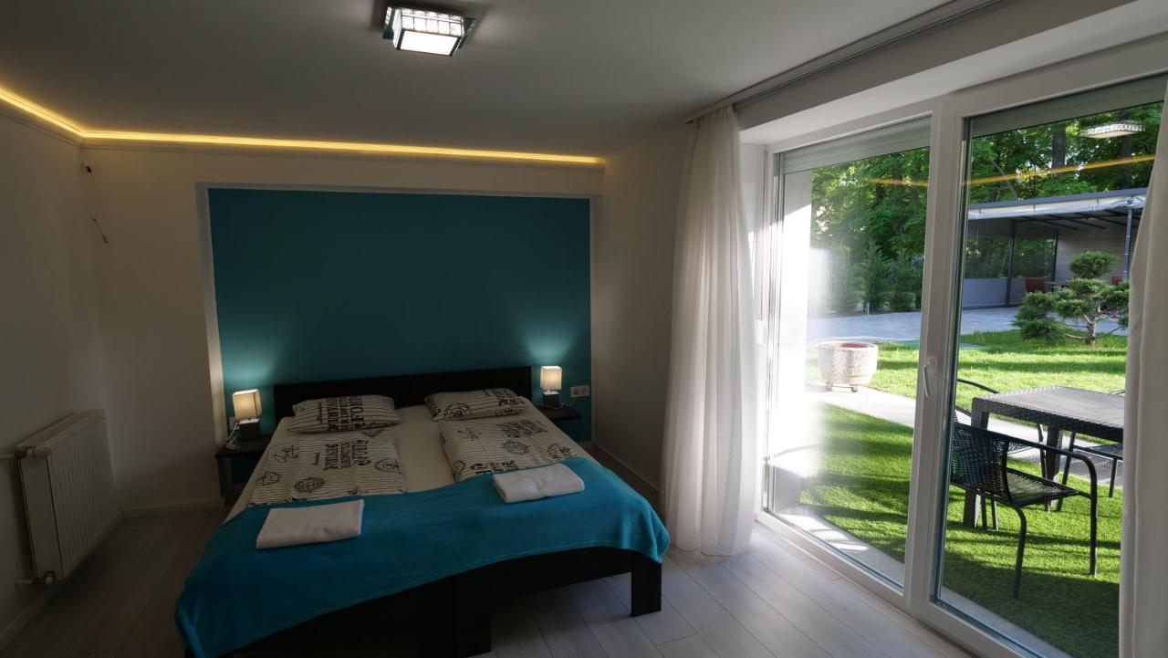 Anna Villa Fuered Boutique Rooms Balatonfured Ngoại thất bức ảnh
