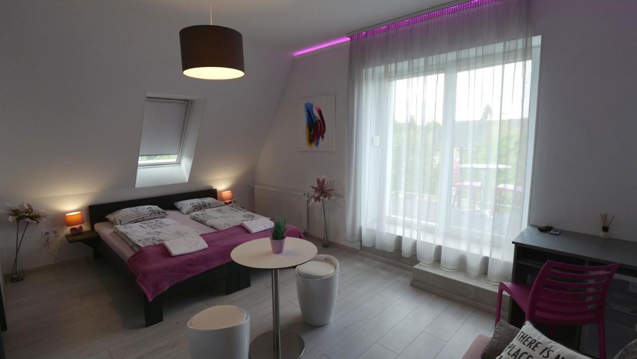 Anna Villa Fuered Boutique Rooms Balatonfured Ngoại thất bức ảnh
