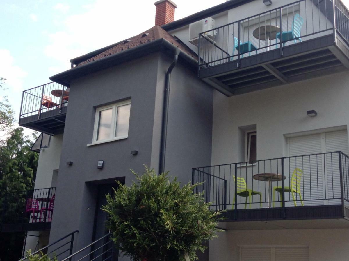 Anna Villa Fuered Boutique Rooms Balatonfured Ngoại thất bức ảnh