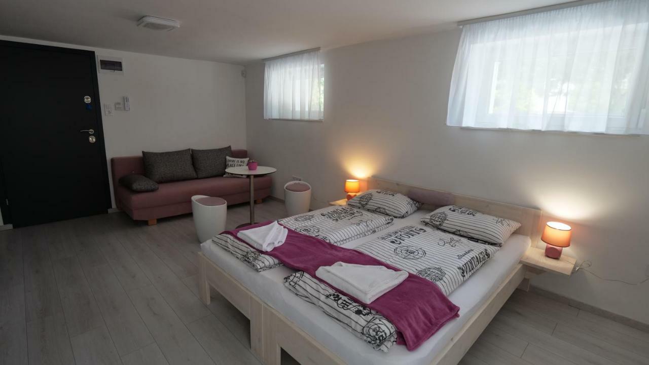 Anna Villa Fuered Boutique Rooms Balatonfured Ngoại thất bức ảnh