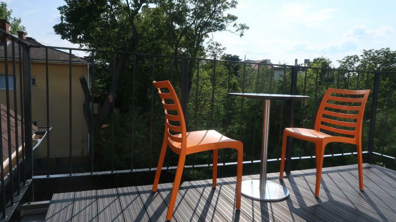 Anna Villa Fuered Boutique Rooms Balatonfured Ngoại thất bức ảnh