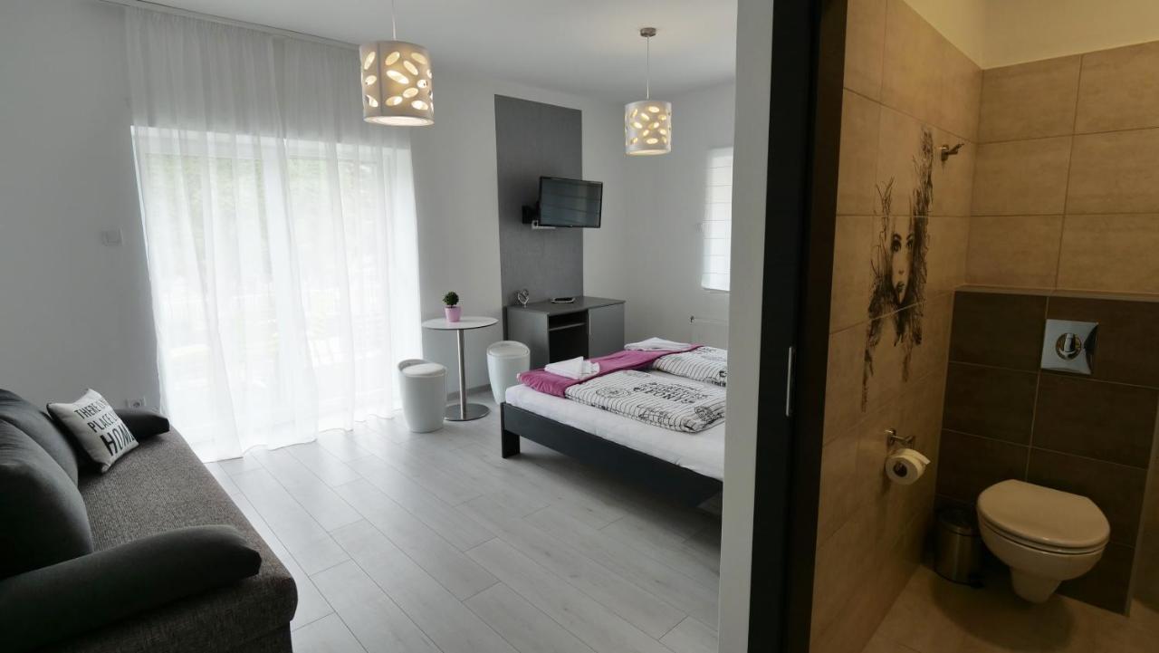 Anna Villa Fuered Boutique Rooms Balatonfured Ngoại thất bức ảnh